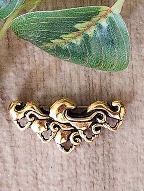 TierraCast Vintage Scroll Design Brooch Component in an Antiqued Gold Finish
